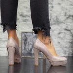 Dicke Fersenschuhe und 2T5 Champagnerplattform Mei