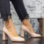 2t7a beige dicke Absätze Mei