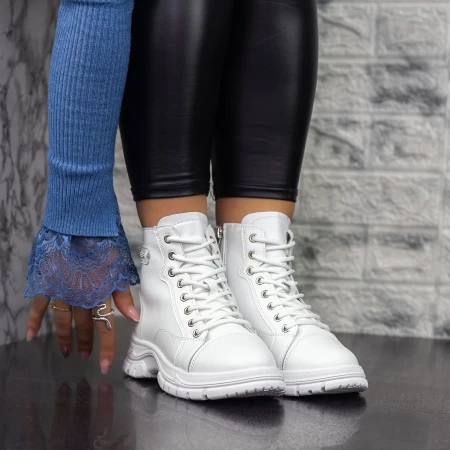 2n28 Weiße Stiefel Mei