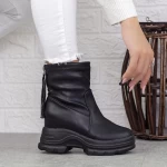Stiefel auf der 2xn98 Plattform Black | Mei