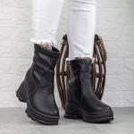 Stiefel auf der 2xn98 Plattform Black | Mei
