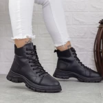 2n26 schwarze Stiefel Mei