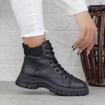 2n26 schwarze Stiefel Mei