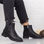 ZJN003 Schwarze Stiefel Gebildet