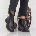 ZJN003 Schwarze Stiefel Gebildet