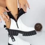 Stiefel auf der 2WL306 -Plattform White | Mei
