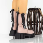 Bots auf der 2WL306 Pink Plattform Mei