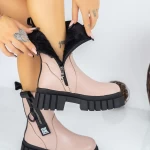 Bots auf der 2WL306 Pink Plattform Mei