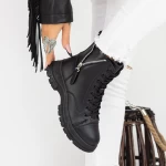 2n23 schwarze Stiefel Mei