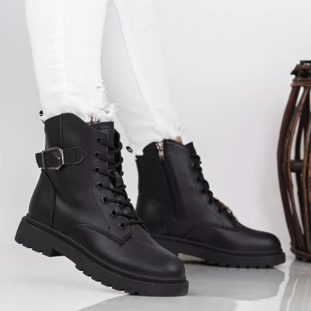 2n25 schwarze Stiefel Mei