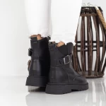 2n25 schwarze Stiefel Mei