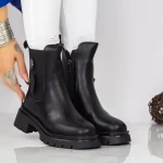 Stiefel auf der 2WL305 -Plattform Black | Mei
