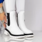 Stiefel auf der 2WL305 -Plattform White | Mei