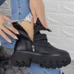 Stiefel auf der 2mx511 -Plattform schwarz | Mei