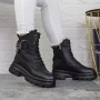 Stiefel auf der 2mx508 Plattform Black | Mei