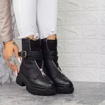 Stiefel auf der 2MX513 -Plattform Black | Mei