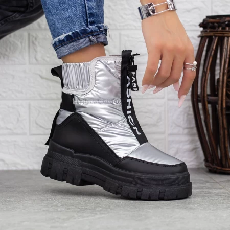 Stiefel auf der 2B7 Black-Silber-Plattform Mei