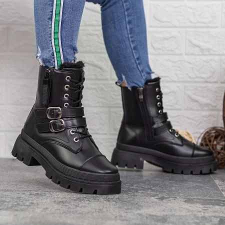 Stiefel auf der 2xj76 Black Platform Mei