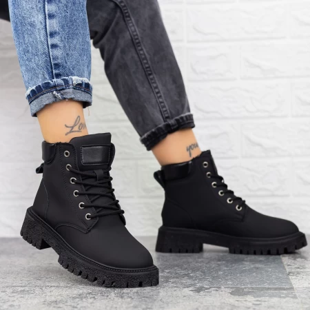 2W322 schwarze Stiefel Mei