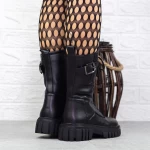 D5641E schwarze Stiefel Gebildet