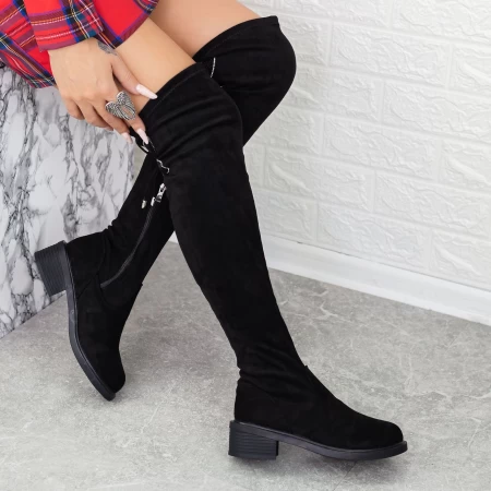 2W3 schwarze Stiefel der Frauen Mei