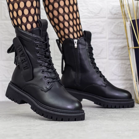 2W318 Schwarze Stiefel Mei