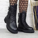 2W318 Schwarze Stiefel Mei