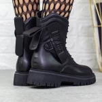 2W318 Schwarze Stiefel Mei
