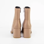 Kurze Stiefel mit einer dicken Ferse K4137-9739B Pfirsich | Jose Simon
