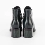 Kurze Stiefel mit einer dicken Ferse K5375-3178B Green | Jose Simon