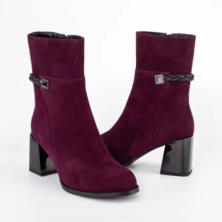 Kurze Stiefel mit einer dicken Ferse K850-34B Kirsche Jose Simon