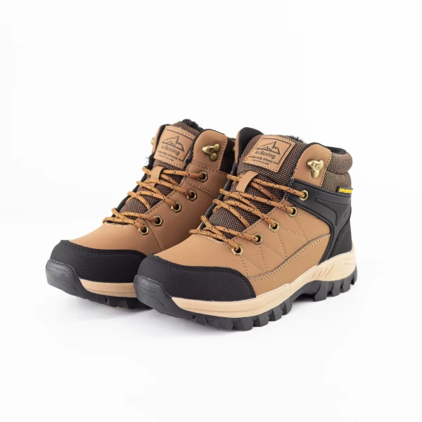BRM21038-3 Braune Stiefel Axtboxen