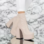 Kurze Frauenstiefel mit einer dicken Ferse und TN-023 Beige Botinelli