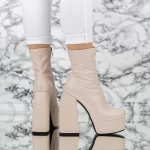 Kurze Frauenstiefel mit einer dicken Ferse und TN-023 Beige Botinelli