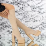 Frauenstiefel mit einer dicken Ferse und Plattform K2935 Beige | Mode