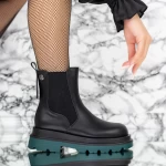 Stiefel 876-2 Schwarz | Gebildet