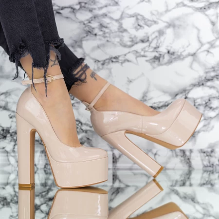 Dicke Absätze und 2xkk1 Beige Schuhe Mei