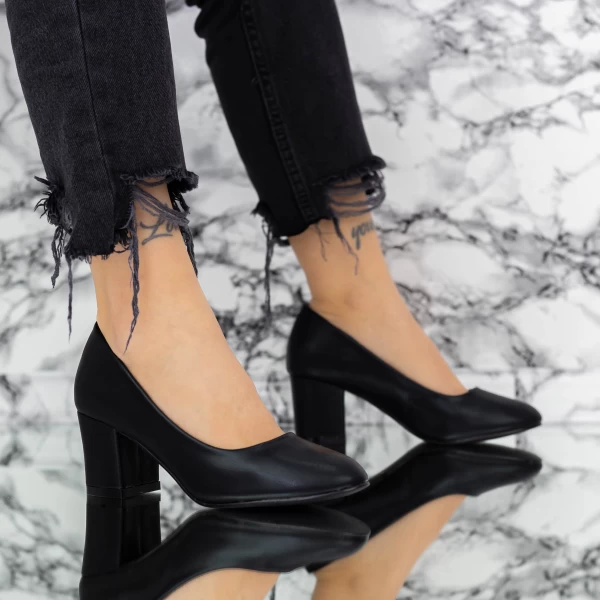 Schwarze Fersenschuhe dicke Fersenschuhe Mei