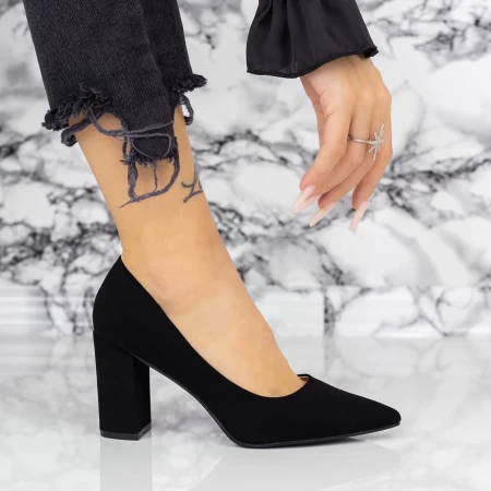 2yz6 dicke High Heels Mei