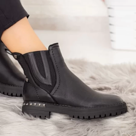 MX93 Black Stiefel Mei