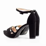 Sandalen auf einer dicken Ferse und 2YXD69 -Plattform schwarz | Mei