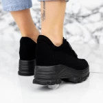 Sportschuhe auf der 2xn1 schwarzen Plattform Mei