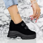 Sportschuhe auf der 2xn1 schwarzen Plattform Mei