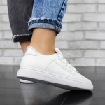 Frauen Sportschuhe 2m7 Weiß und Silber Mei