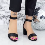 Sandalen mit einer dicken Ferse xkk230b schwarz | Mei