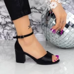Sandalen mit einer dicken Ferse xkk566a schwarz | Mei