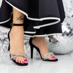 Sandalen mit einem dünnen Absatz Kv68 Black | Mei