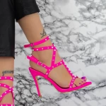 Sandalen mit einem dünnen Absatz 2ZB1 Pink | Mei