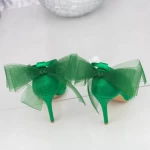 Sandalen mit einer dünnen Ferse 2lu2 Grün | Mei