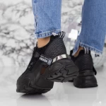 Sportschuhe auf der schwarzen Plattform 2SZ1 Mei